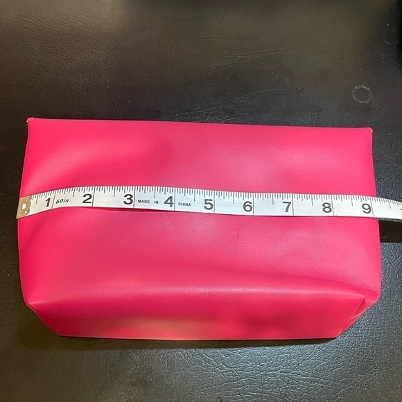 Salvatore Ferragamo LEATHER VANITY CASE Pink Travel Cosmetic Bag - Picture 6 of 11